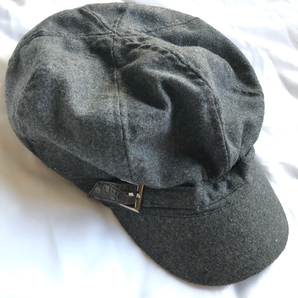 Baker boy cap